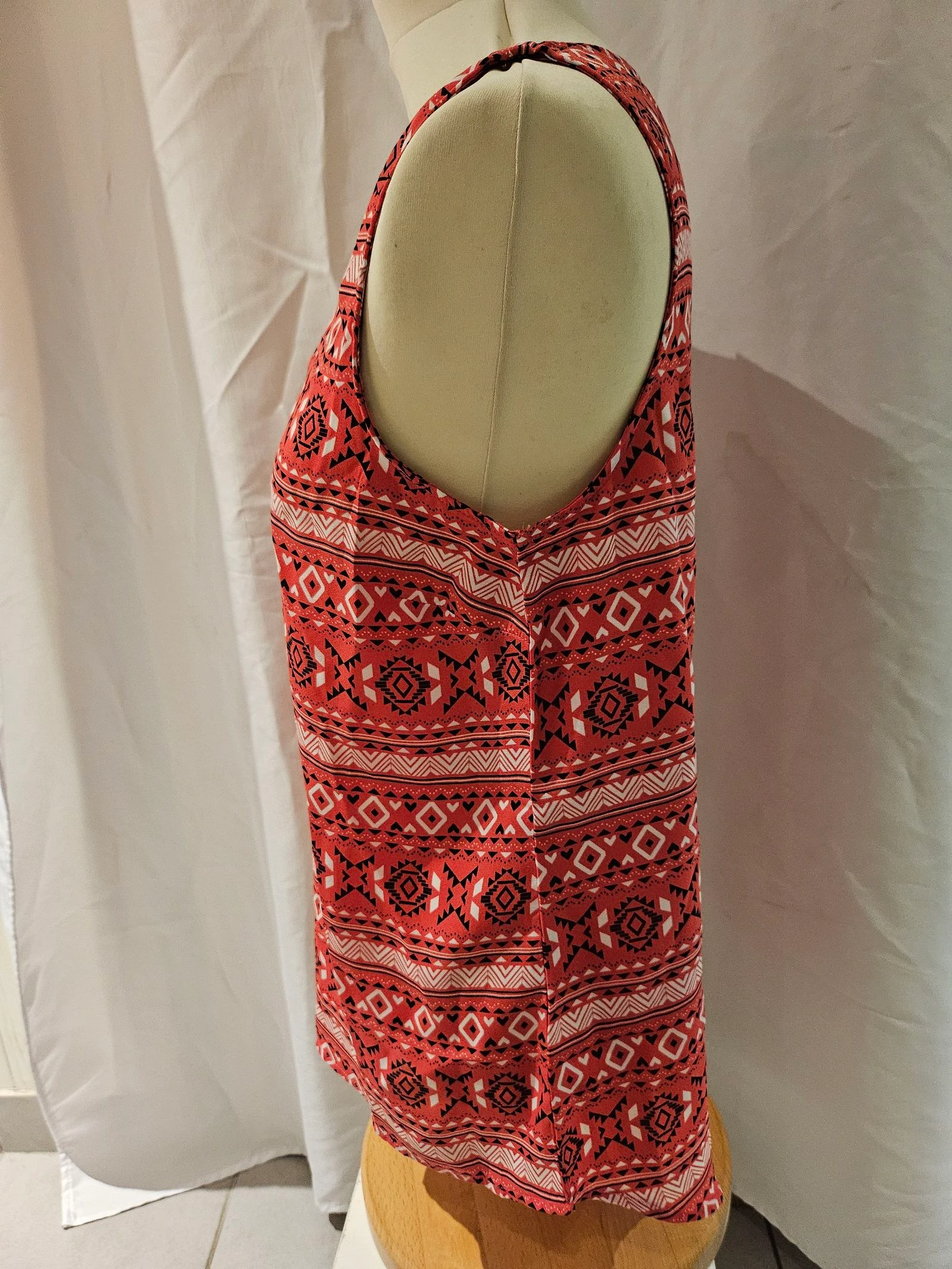 Sleeveless blouse Size 40 – photo 3